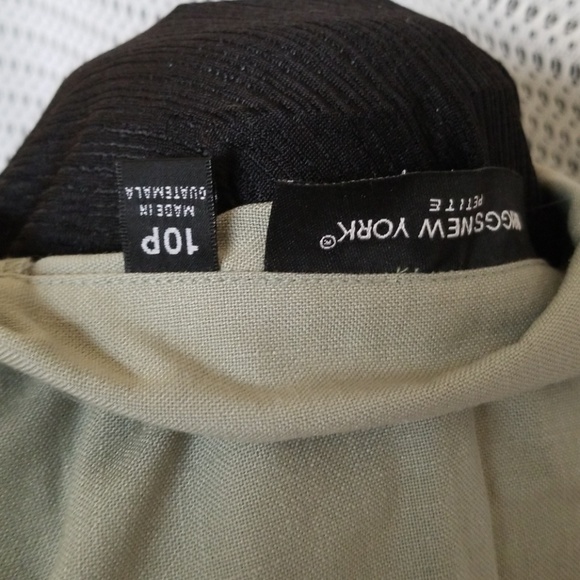 Short jacket. - Picture 2 of 2